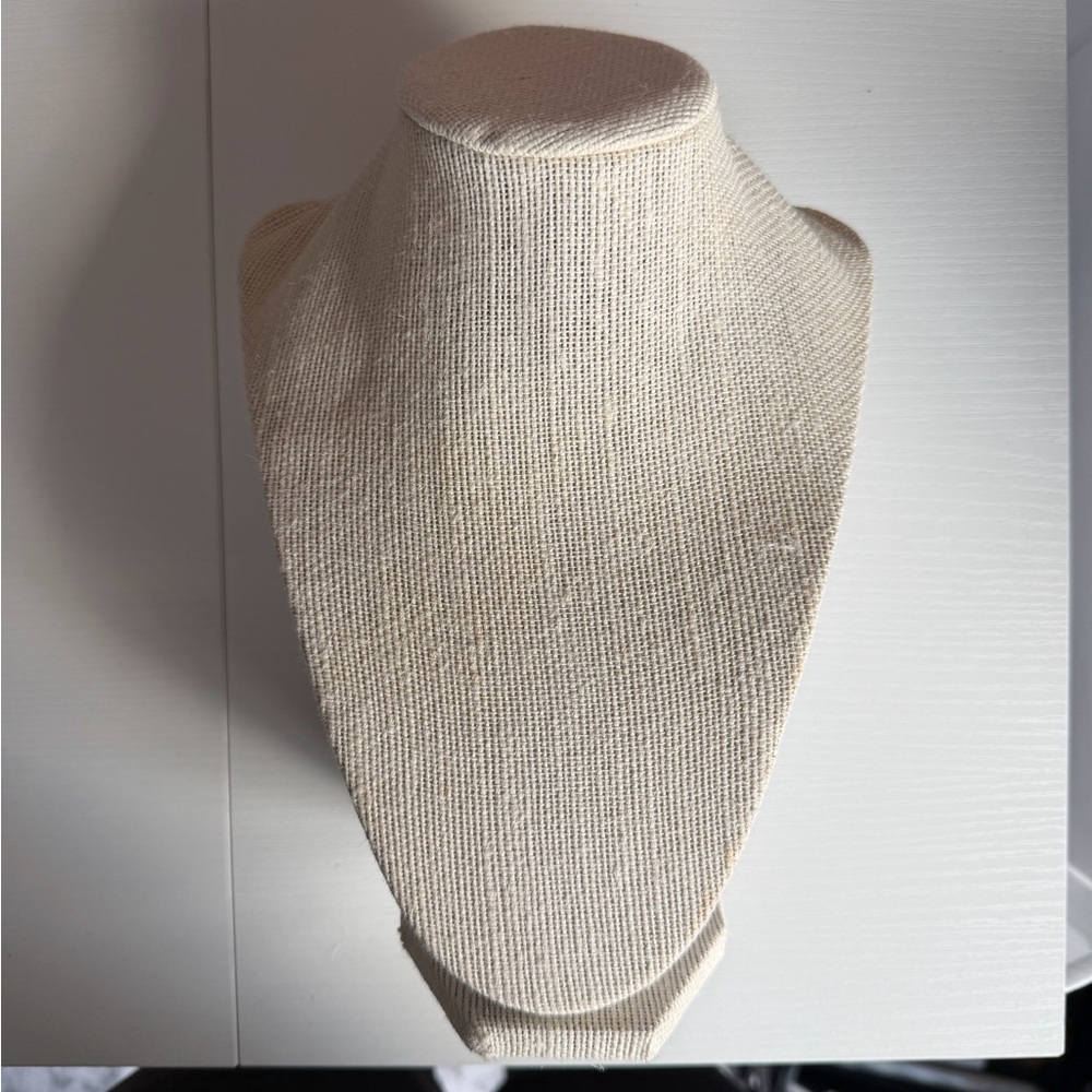 Bead Landing Cream 9 inch Jewelry Necklace Display Stand